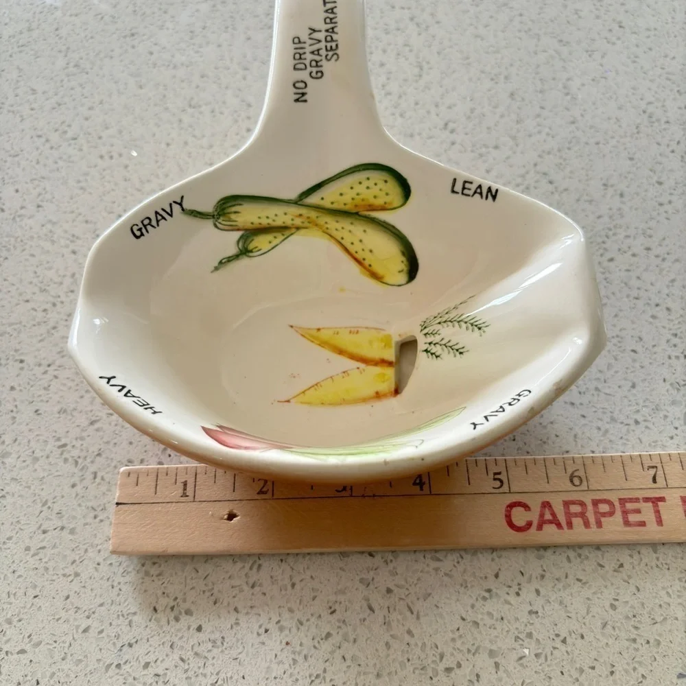 Vintage Gravy Boat Ceramic No-Drip Gravy Separator Server Vegetable Design Japan